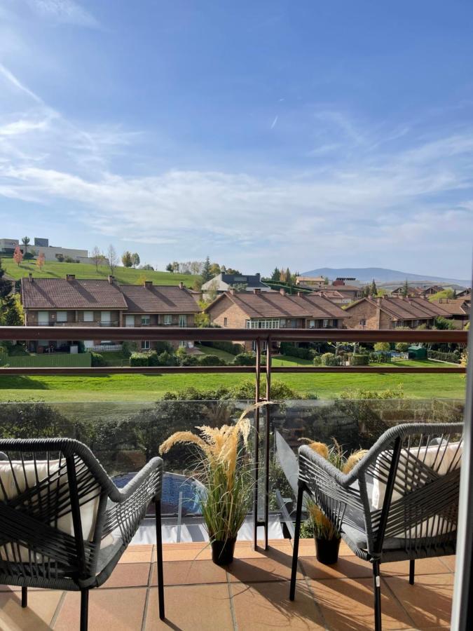 Estilosa Casa Golf Suites Gorraiz Exteriér fotografie