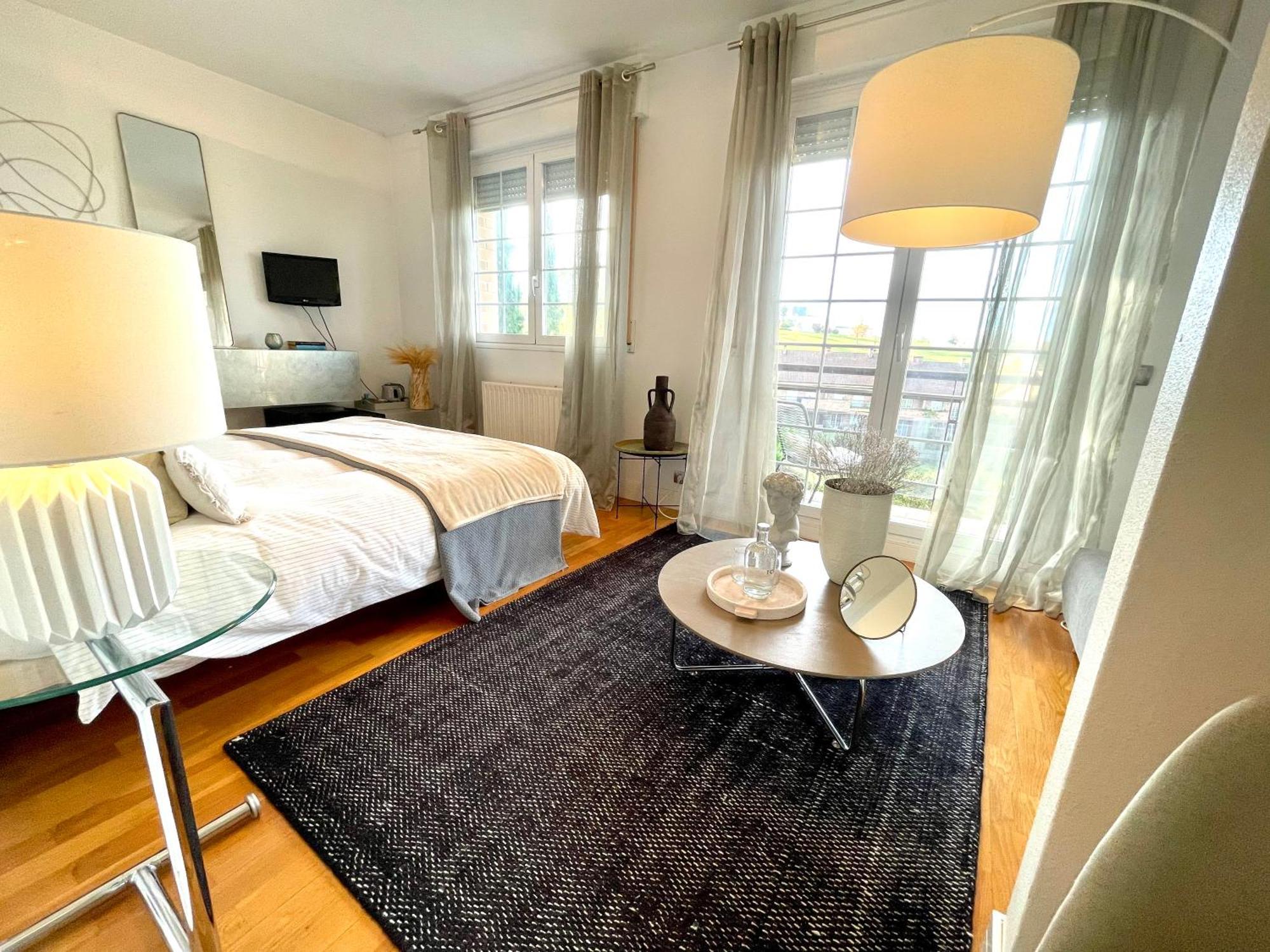 Estilosa Casa Golf Suites Gorraiz Exteriér fotografie